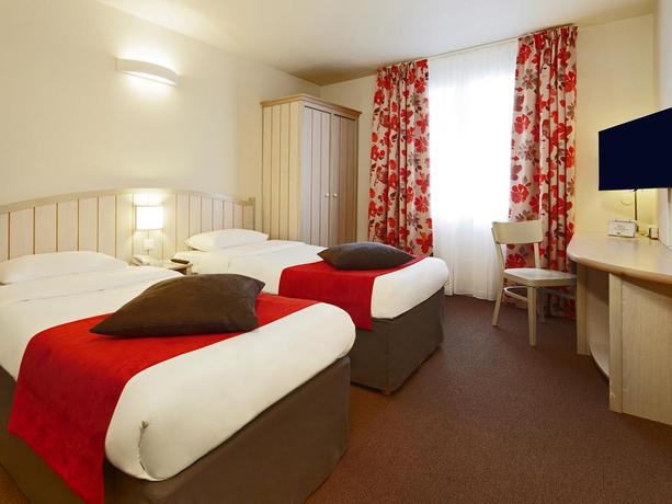 Imagen de la habitación del Hotel Campanile Val de France. Foto 10