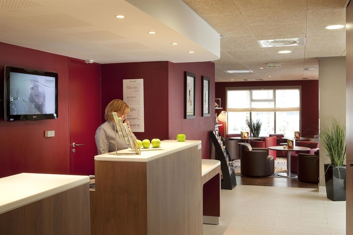 Imagen de los interiores del Hotel Campanile Valenciennes Ouest - Petite Foret. Foto 14