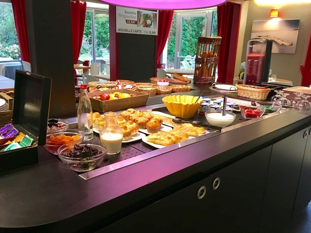 Imagen del bar/restaurante del Hotel Campanile Villeneuve Sur Lot - Pujols. Foto 10