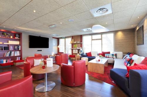 Imagen general del Hotel Campanile Villennes Sur Seine - Poissy. Foto 9