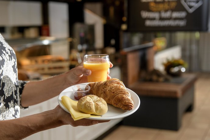 Imagen del bar/restaurante del Hotel Campanile 's-hertogenbosch. Foto 10