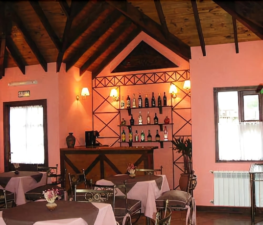 Imagen del bar/restaurante del Hotel Campanilla. Foto 6