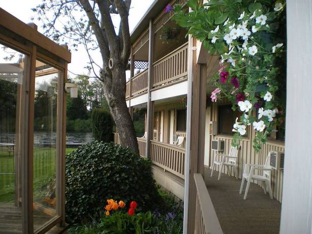 Imagen general del Hotel Campbell River Lodge by Riverside. Foto 5