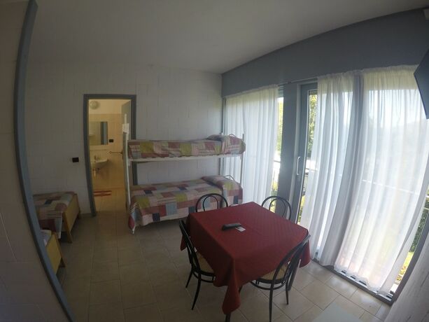 Imagen de la habitación del Hotel Campeggio Paradiso. Foto 17