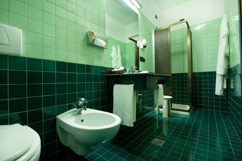 Imagen de la habitación del Hotel Campelli. Foto 6