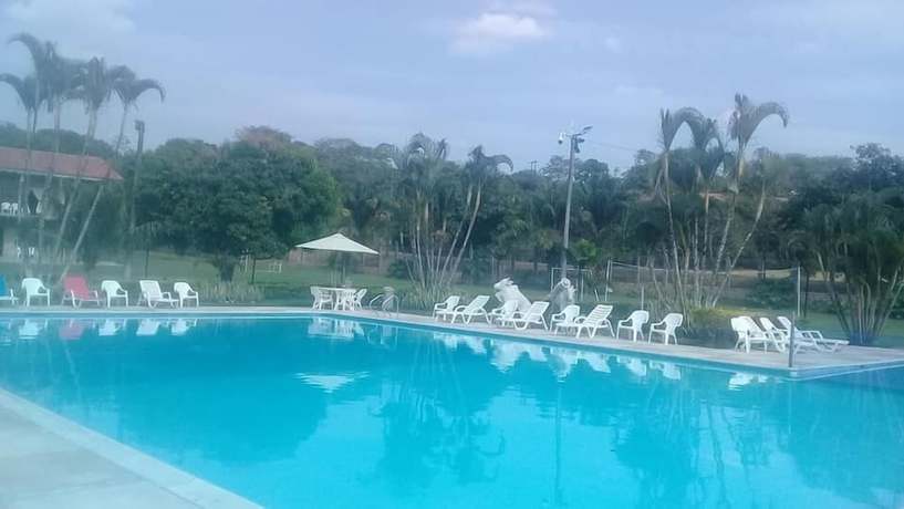 Imagen de la piscina del Hotel Campestre Aguamaco. Foto 19