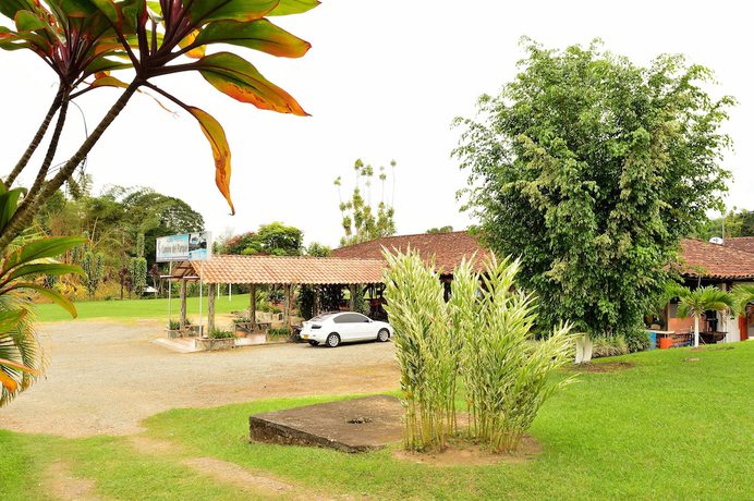 Imagen del bar/restaurante del Hotel Campestre Camino Del Parque. Foto 5