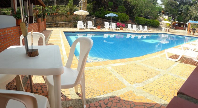 Imagen de la piscina del Hotel Campestre Davileja. Foto 20
