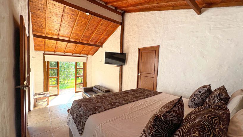 Imagen de la habitación del Hotel Campestre El Molino Dapa Cali. Foto 1