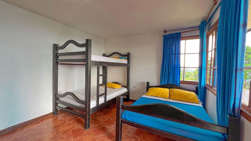 Imagen de la habitación del Hotel Campestre El Molino Dapa Cali. Foto 2