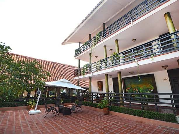 Imagen de los exteriores del Hotel Campestre La Bendici&oacute;n. Foto 12