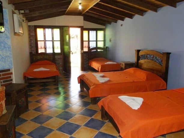 Imagen de la habitación del Hotel Campestre Los Chiguiros. Foto 8
