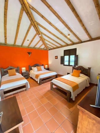Imagen de la habitación del Hotel Campestre Montecarlo. Foto 8