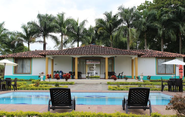 Imagen de la piscina del Hotel Campestre Pueblo Bello. Foto 17