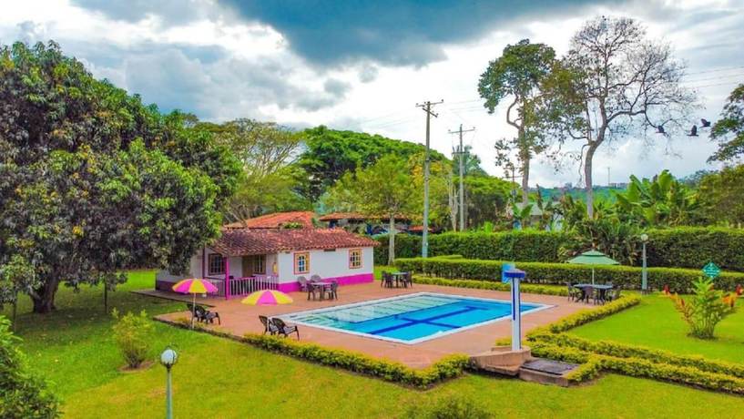 Imagen de la piscina del Hotel Campestre Pueblo Bello. Foto 18
