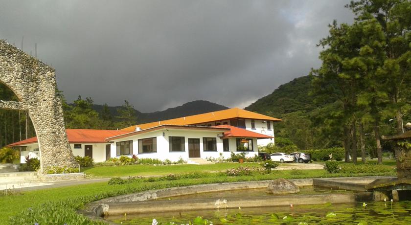 Imagen general del Hotel Campestre, Valle de Anton. Foto 1