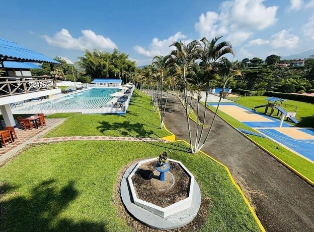 Imagen general del Hotel Campestre Villa M&oacute;naco. Foto 17