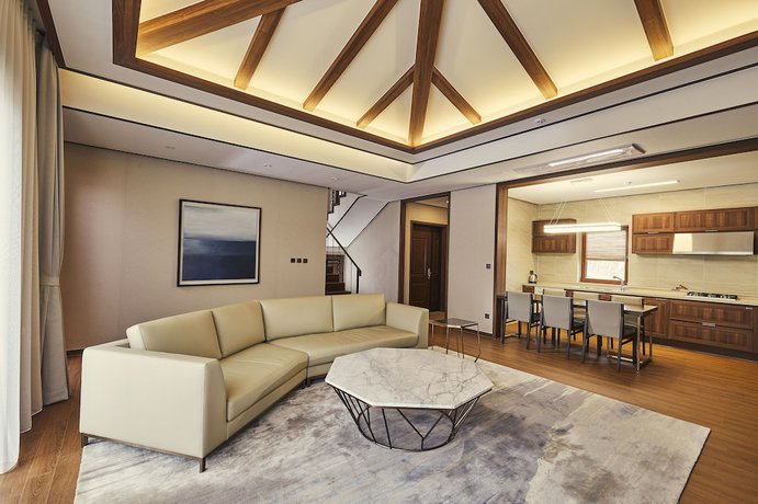 Imagen de la habitación del Hotel Camphortree Hotel and Resort. Foto 19