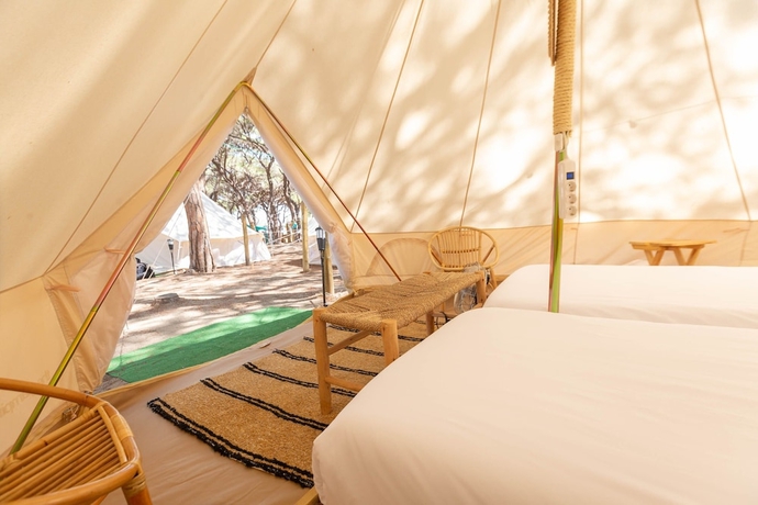 Imagen de la habitación del Hotel Camping 3 Estrellas Costa Brava. Foto 16