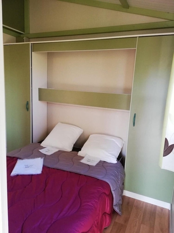 Imagen de la habitación del Hotel Camping Audinac. Foto 13