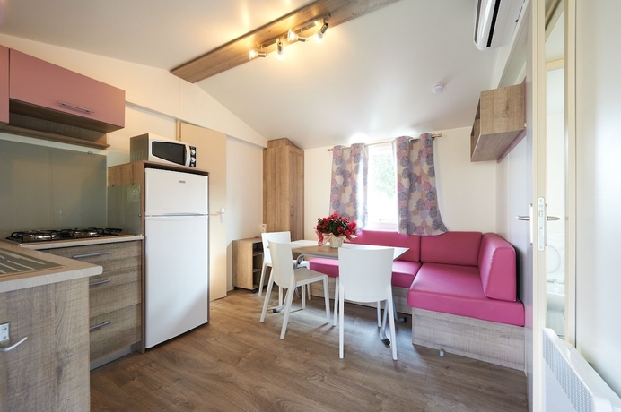 Imagen de la habitación del Hotel Camping Baia Verde. Foto 9