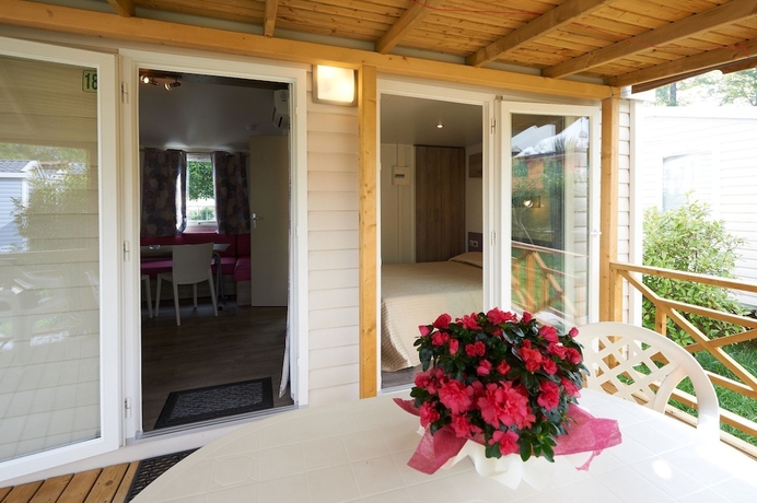 Imagen de la habitación del Hotel Camping Baia Verde. Foto 13