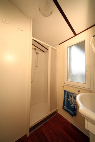 Imagen de la habitación del Hotel Camping Baia Verde. Foto 15