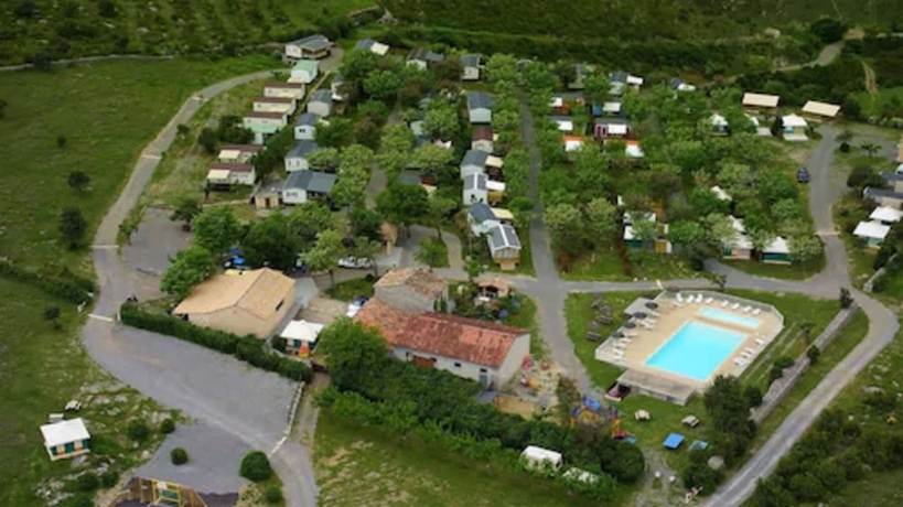 Imagen general del Hotel Camping Beaume Giraud. Foto 1