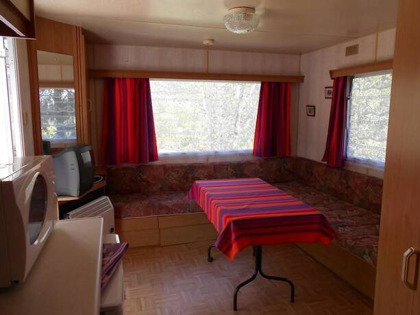 Imagen de la habitación del Hotel Camping Bellevue. Foto 18