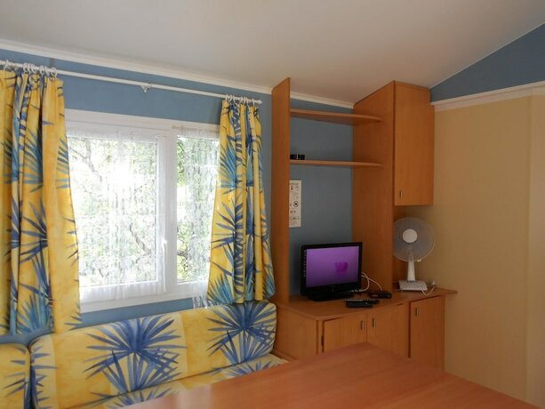 Imagen general del Hotel Camping Bellevue. Foto 13