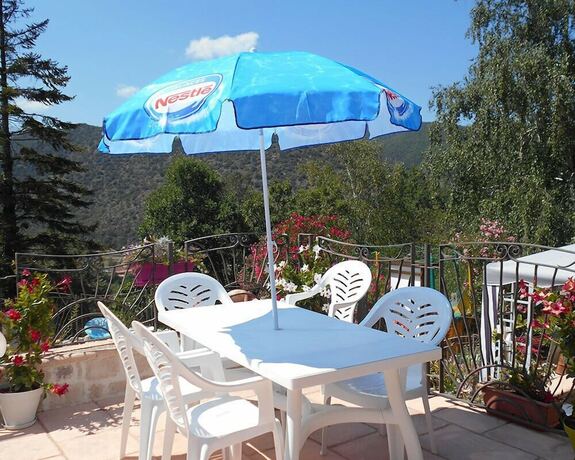 Imagen general del Hotel Camping Bellevue. Foto 14