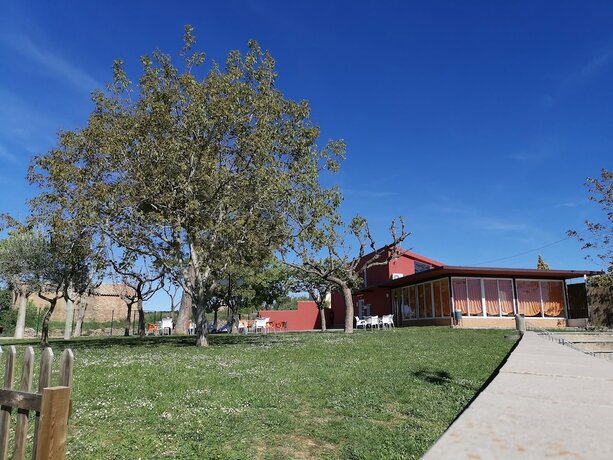 Imagen general del Hotel Camping Benabarre. Foto 9