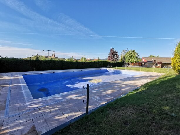 Imagen general del Hotel Camping Benabarre. Foto 10