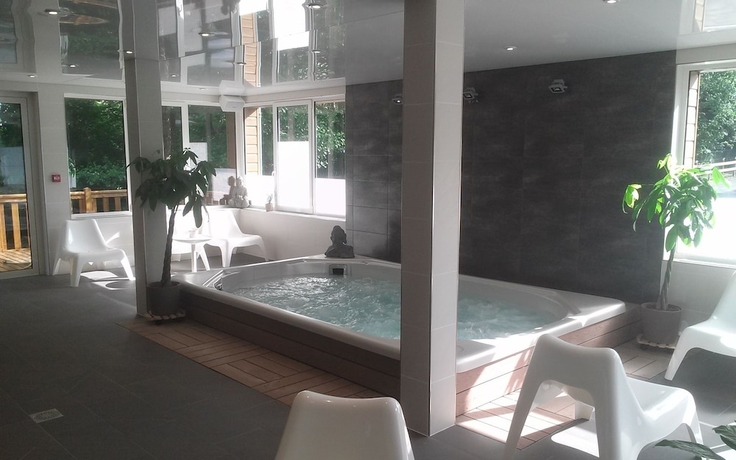 Imagen de la piscina del Hotel Camping Bois de Gravi&egrave;re. Foto 14