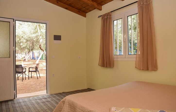 Imagen de la habitación del Hotel Camping Chania. Foto 16