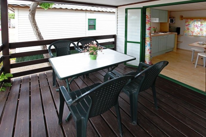 Imagen de la habitación del Hotel Camping Clar&agrave;. Foto 18