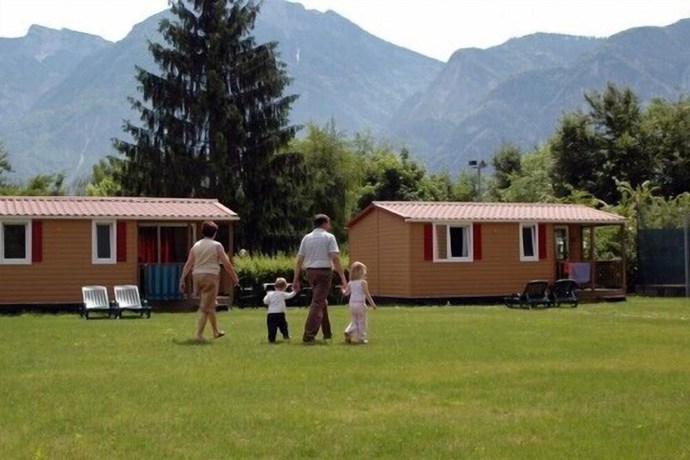 Imagen general del Hotel Camping Due Laghi. Foto 5