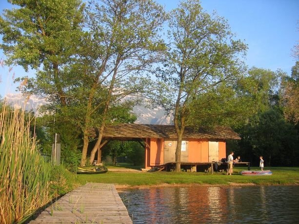 Imagen general del Hotel Camping Due Laghi. Foto 10