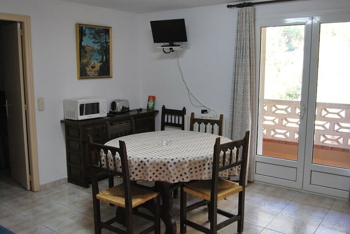 Imagen general del Hotel Camping El Maset. Foto 7