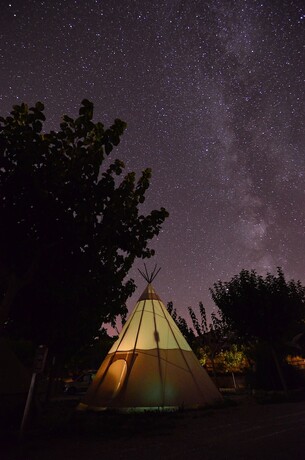 Imagen general del Hotel Camping El Roble. Foto 3