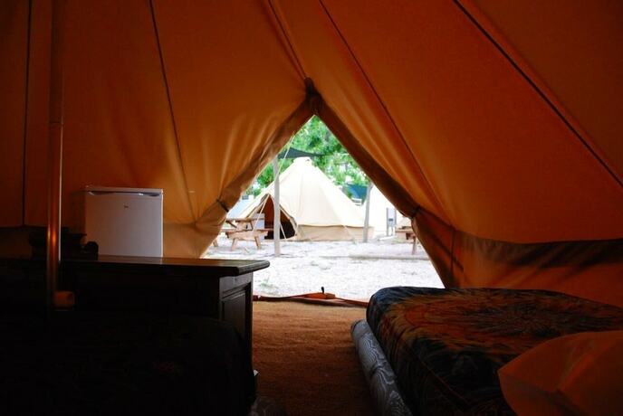 Imagen general del Hotel Camping El Roble. Foto 8
