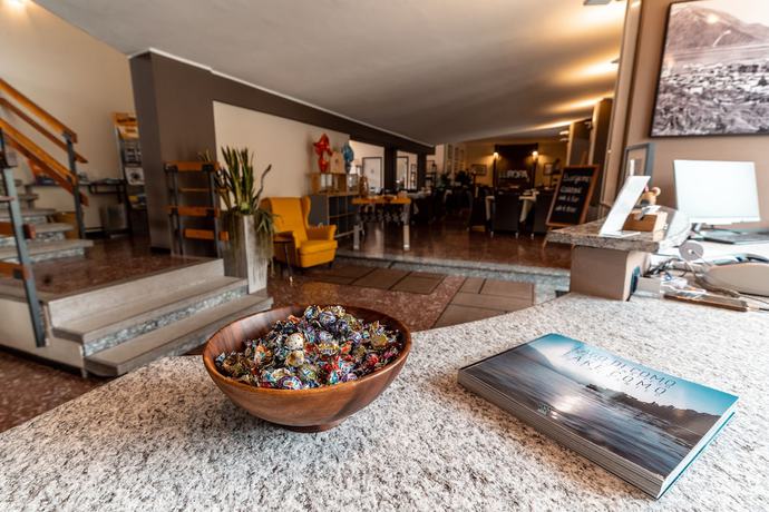 Imagen de los interiores del Hotel Camping Europa, Domaso. Foto 20