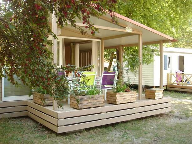 Imagen general del Hotel Camping Fr&eacute;d&eacute;ric Mistral. Foto 6