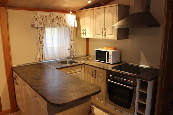 Imagen de la habitación del Hotel Camping Fuentes Blancas. Foto 17