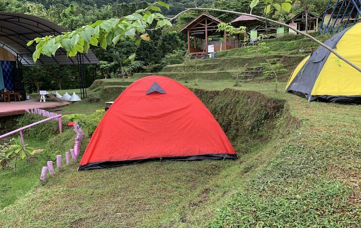 Imagen general del Hotel Camping Ground Bukit Tinatar. Foto 10