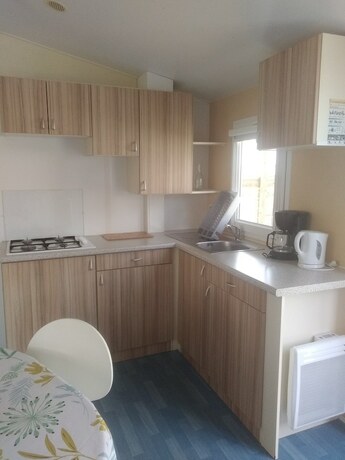 Imagen de la habitación del Hotel Camping L\'Id&eacute;al. Foto 17