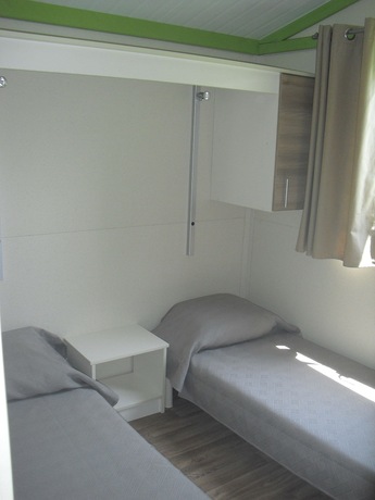 Imagen de la habitación del Hotel Camping La Cl&eacute; des Champs. Foto 10