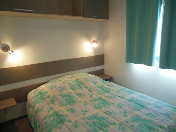 Imagen de la habitación del Hotel Camping La Corniche. Foto 12