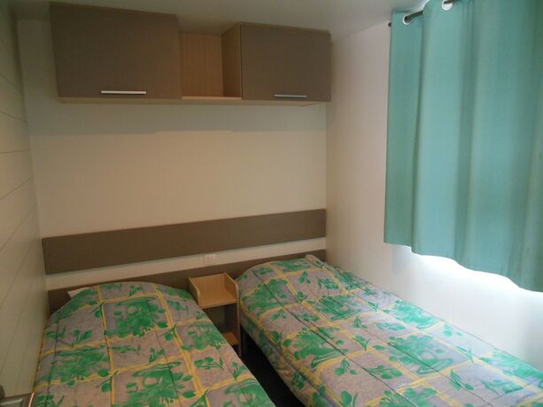 Imagen general del Hotel Camping La Corniche. Foto 3