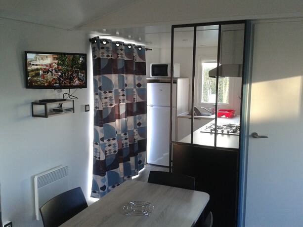 Imagen de la habitación del Hotel Camping La Corniche. Foto 15